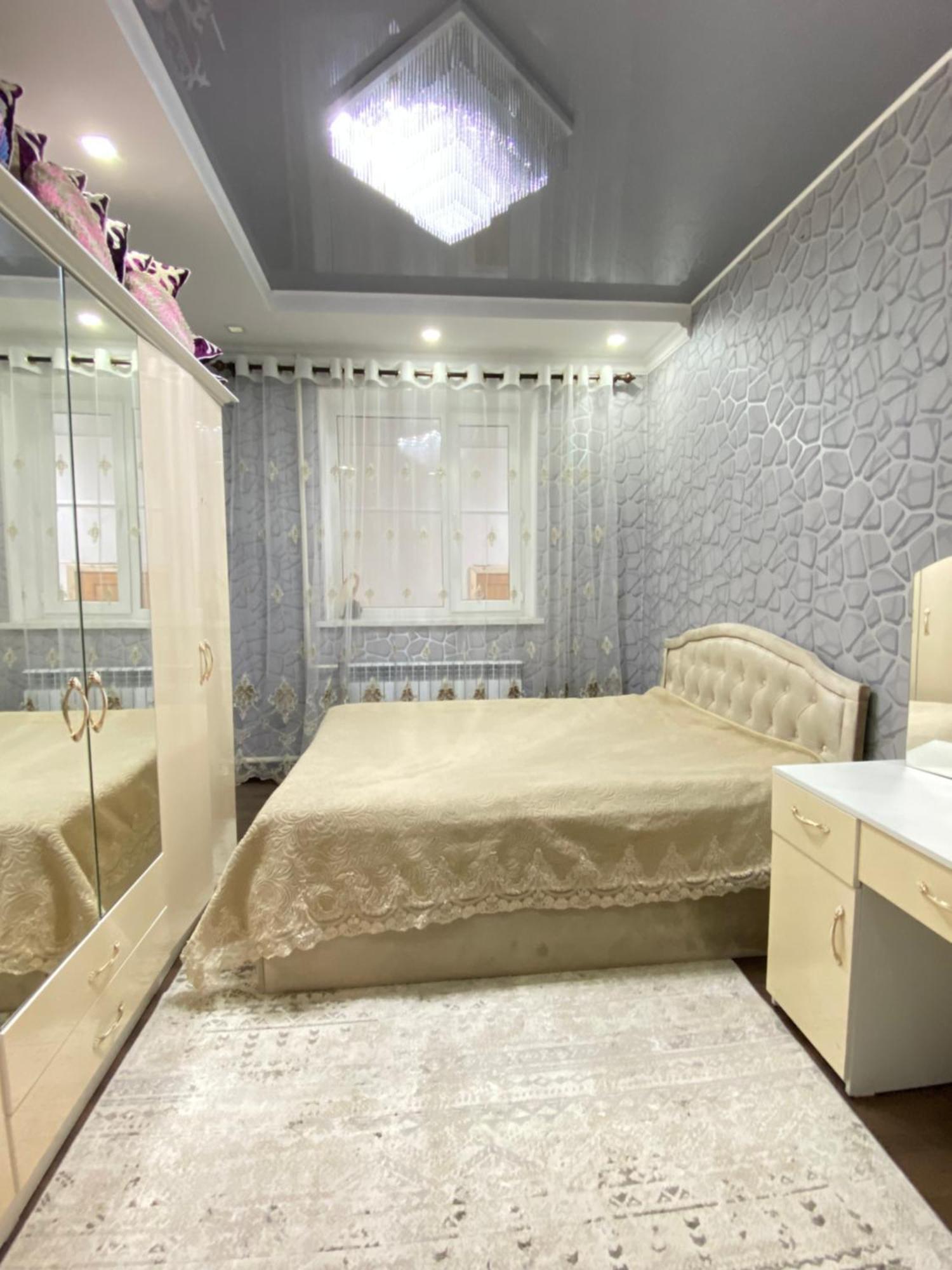 Guest House Glover Каракол Экстерьер фото